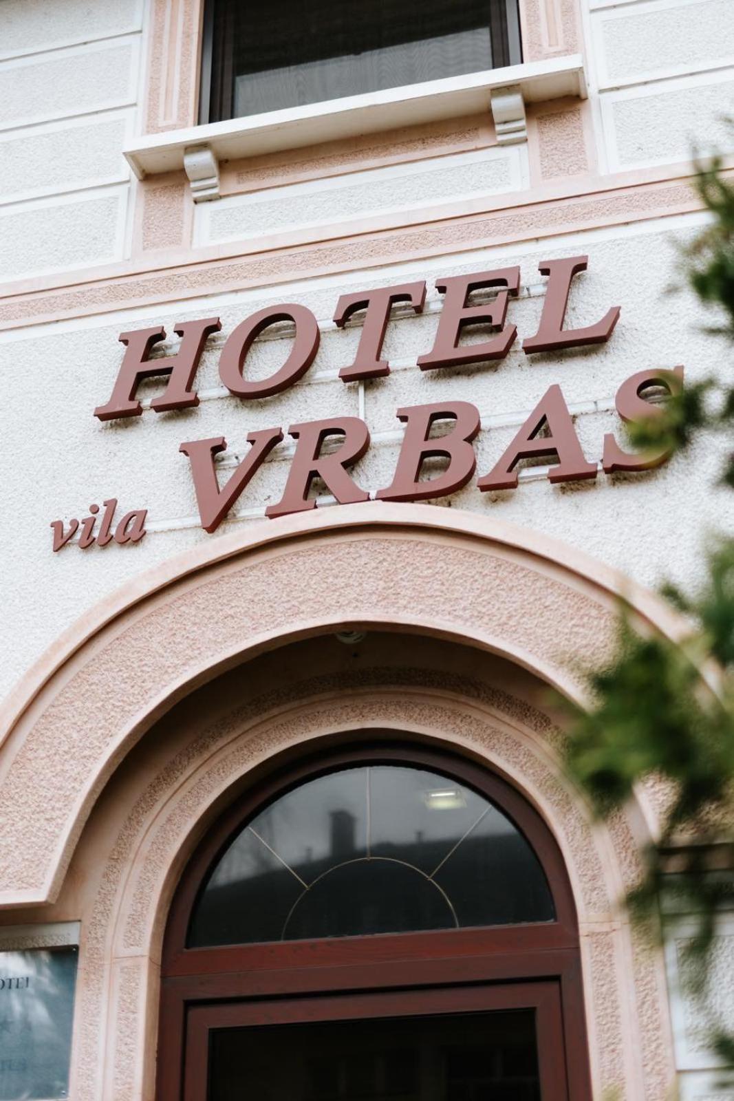 Hotel Vila Vrbas Banja Luka Bagian luar foto